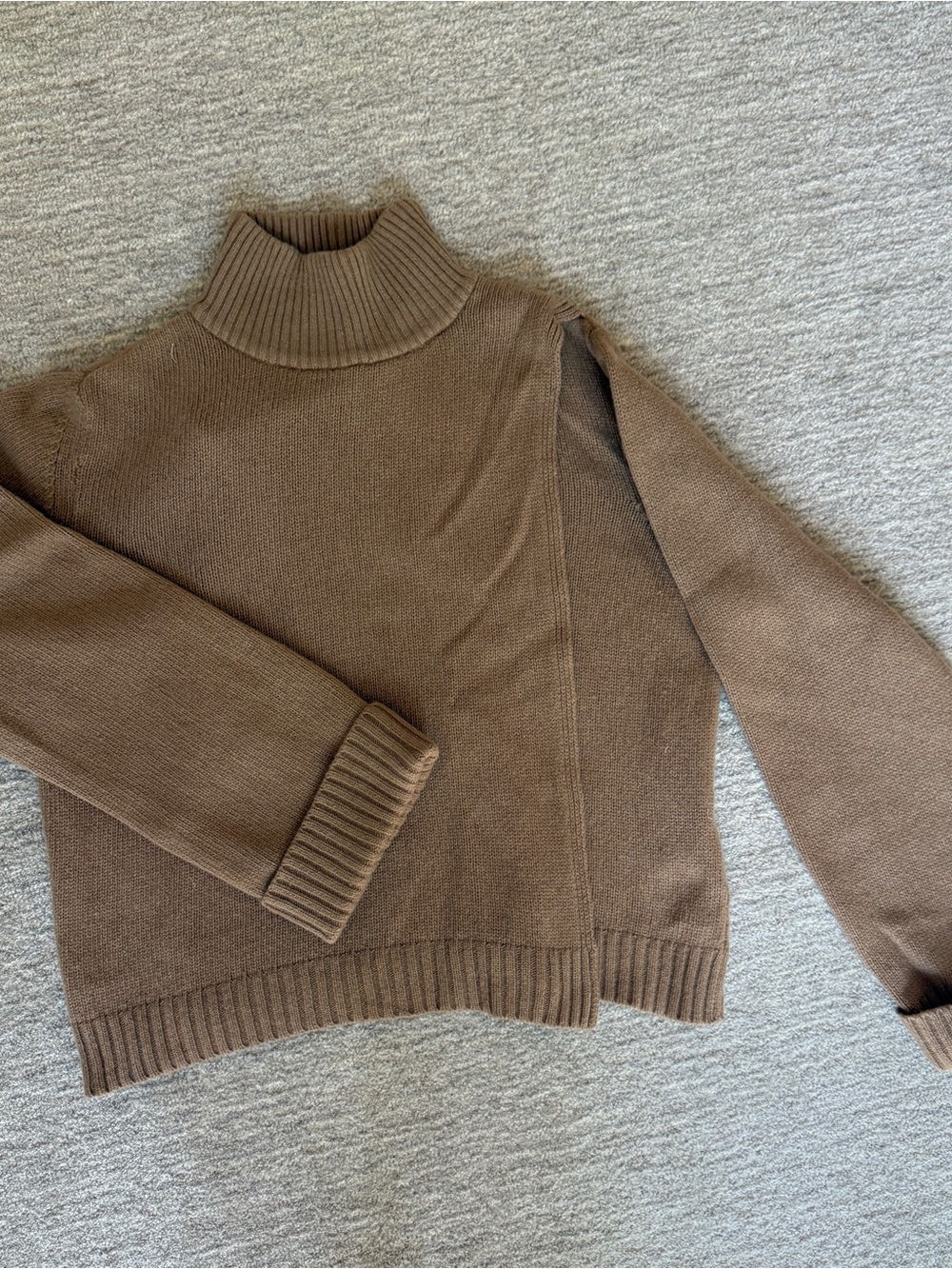 Boob design nursing wool sweater